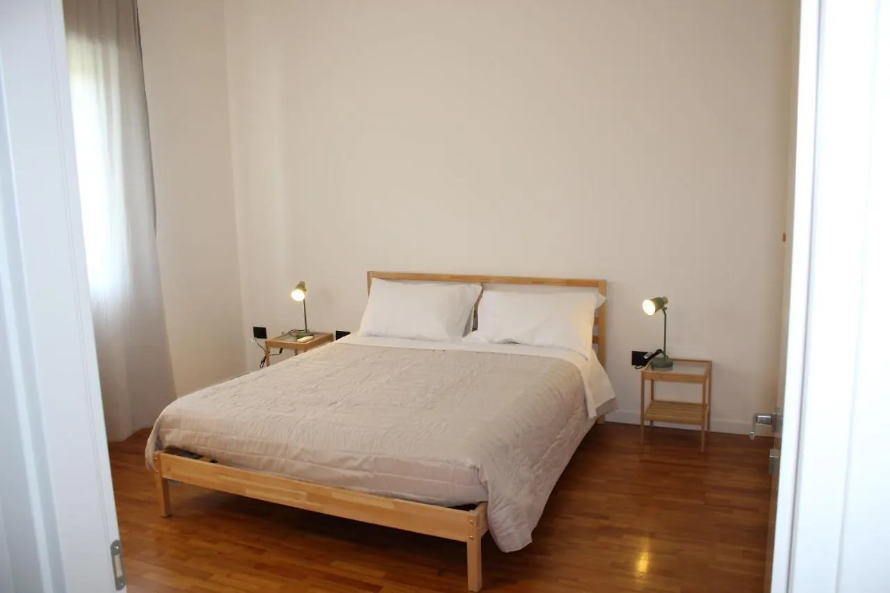 Apartment Appartamento Carducci Bussolengo Italy